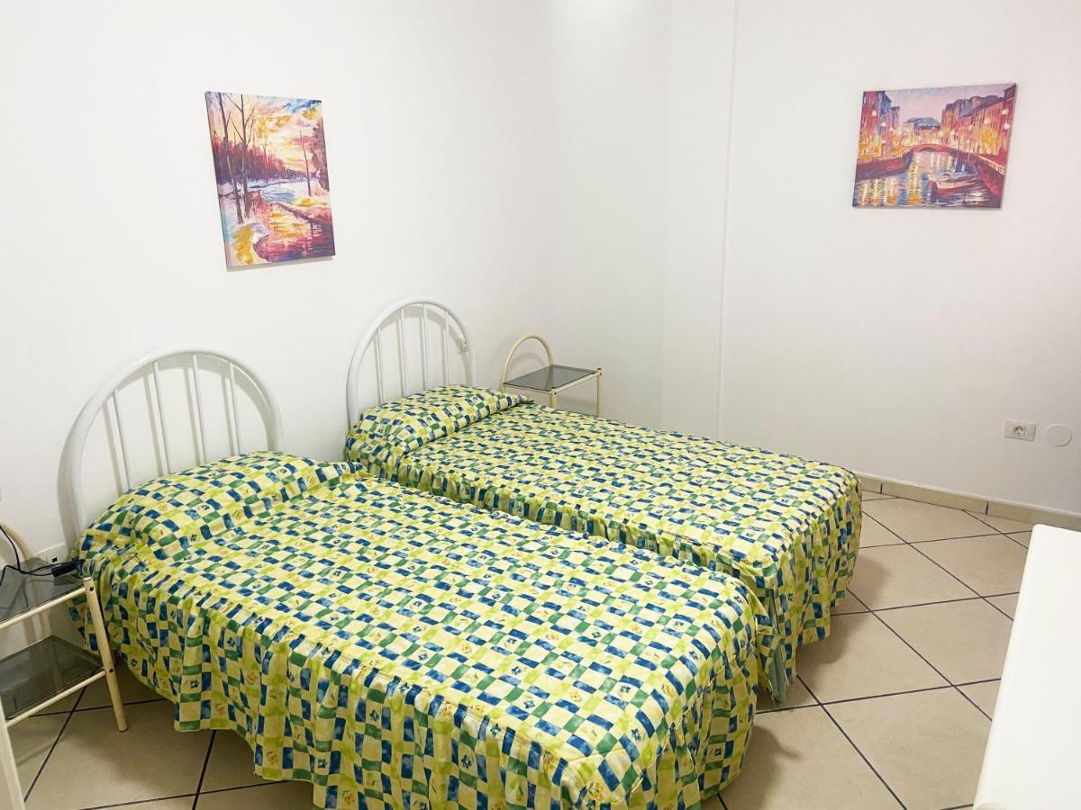 Grande Appartamento Tenerife Los Abrigos Exteriör bild